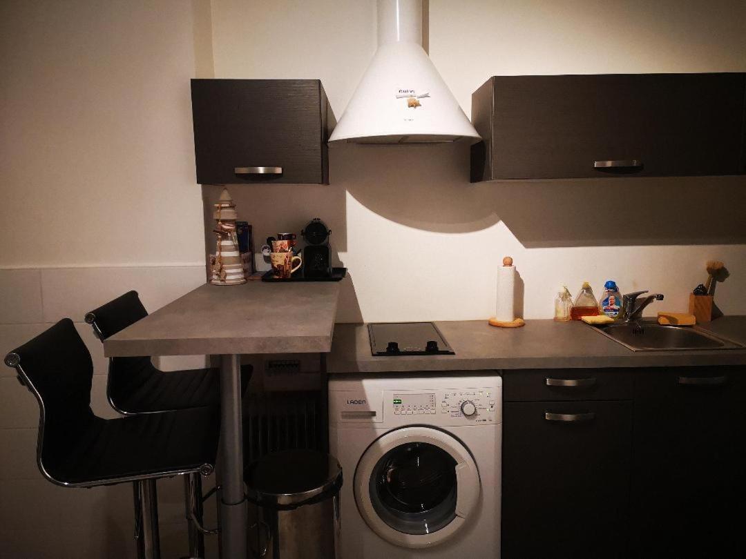 Superbe Studio Meuble Cosy Avec Lit Superconfort Au Calme Jean Medecin Nizza Kültér fotó