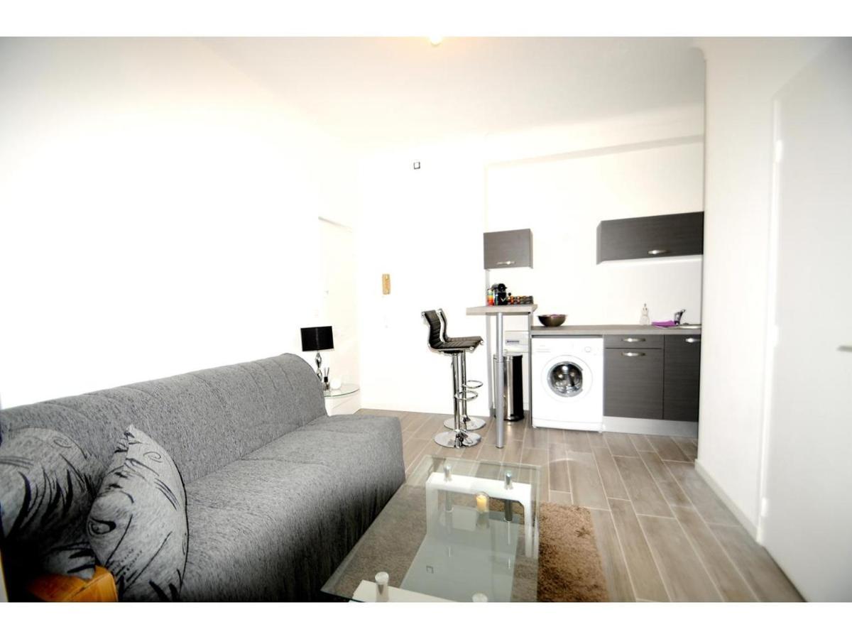 Superbe Studio Meuble Cosy Avec Lit Superconfort Au Calme Jean Medecin Nizza Kültér fotó